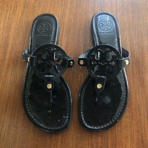 Tory Burch Miller Flip Flop - Black
Size 8.5